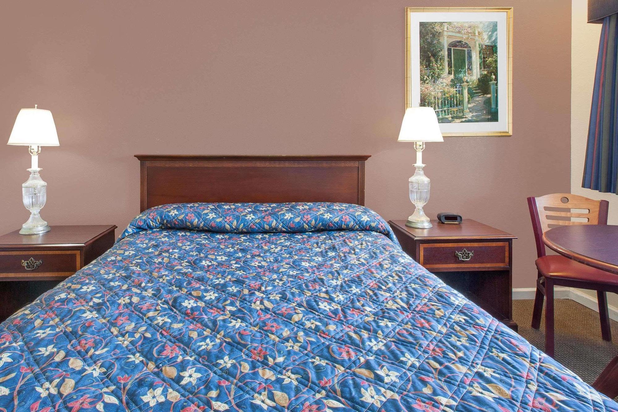 Imperial Inn Grand Blanc Zewnętrze zdjęcie